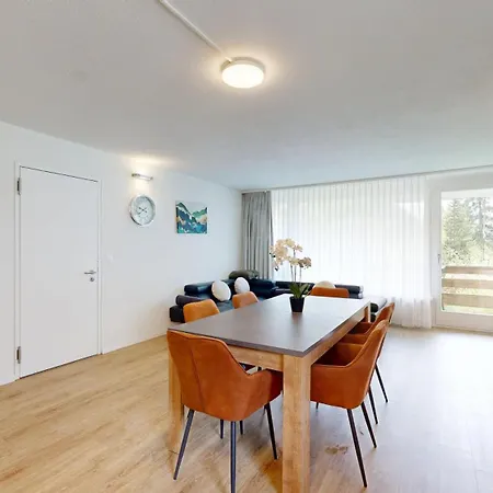 Lägenhet Grosszuegige 4 Schlafzimmer In Bergblick Zentrale Lage Davos
