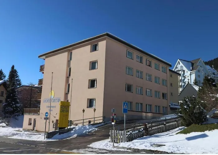 Grosszuegige 4 Schlafzimmer In Bergblick Zentrale Lage * Davos