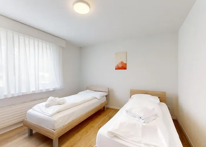 Apartment Grosszuegige 4 Schlafzimmer In Bergblick Zentrale Lage